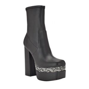 GUESS Caballa Black Platform Block Heel Stretch Upper Boots Size 10 NEW